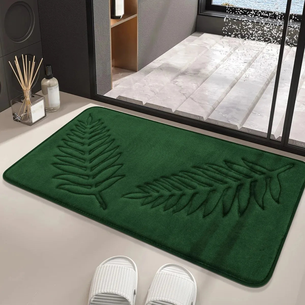 HomeFyZy SoftGrip Bath Rug™- Fashion Bath Rug Soft Non-Slip Quick Dry Bath Mat